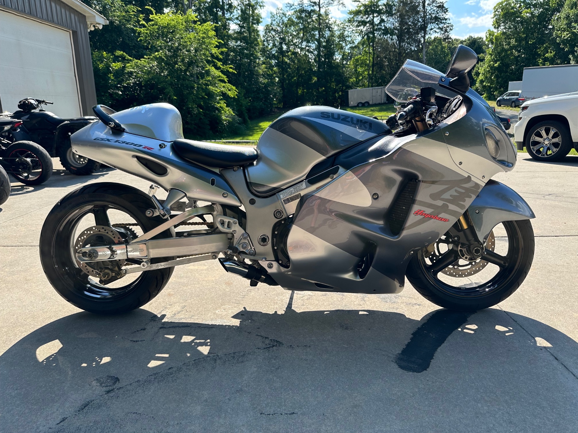 2003 Suzuki GSX-1300R in Lexington, North Carolina - Photo 4