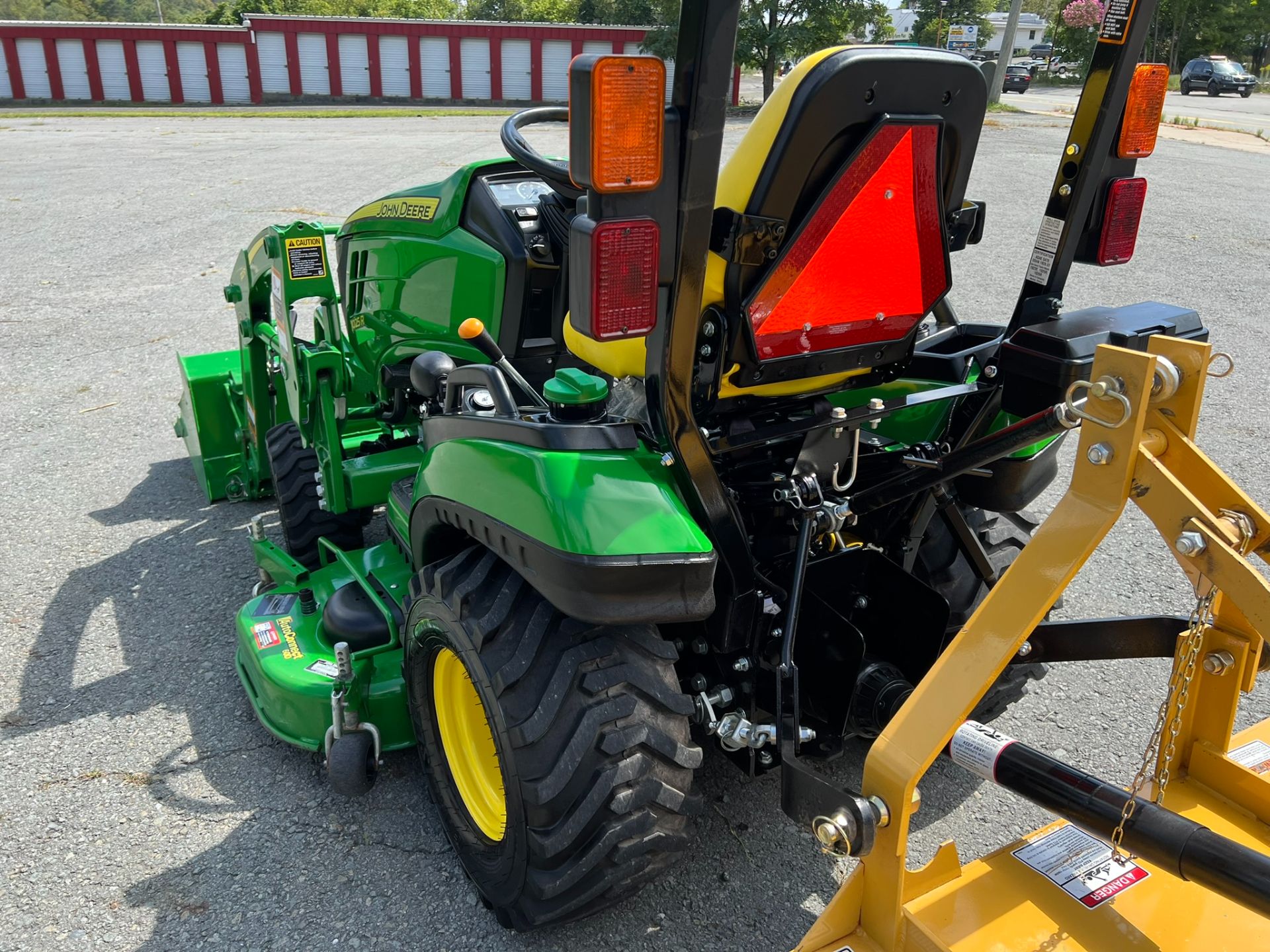 2018 John Deere 1025R in Liberty, New York - Photo 6