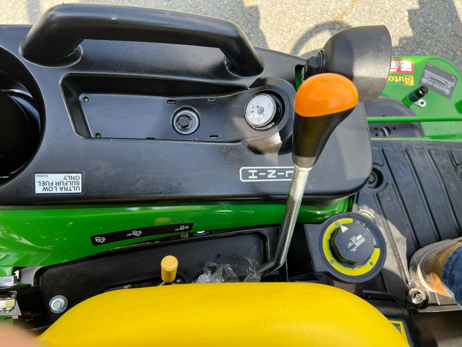 2018 John Deere 1025R in Liberty, New York - Photo 10