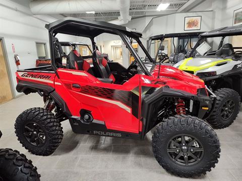 2025 Polaris General XP 1000 Premium in Liberty, New York - Photo 2