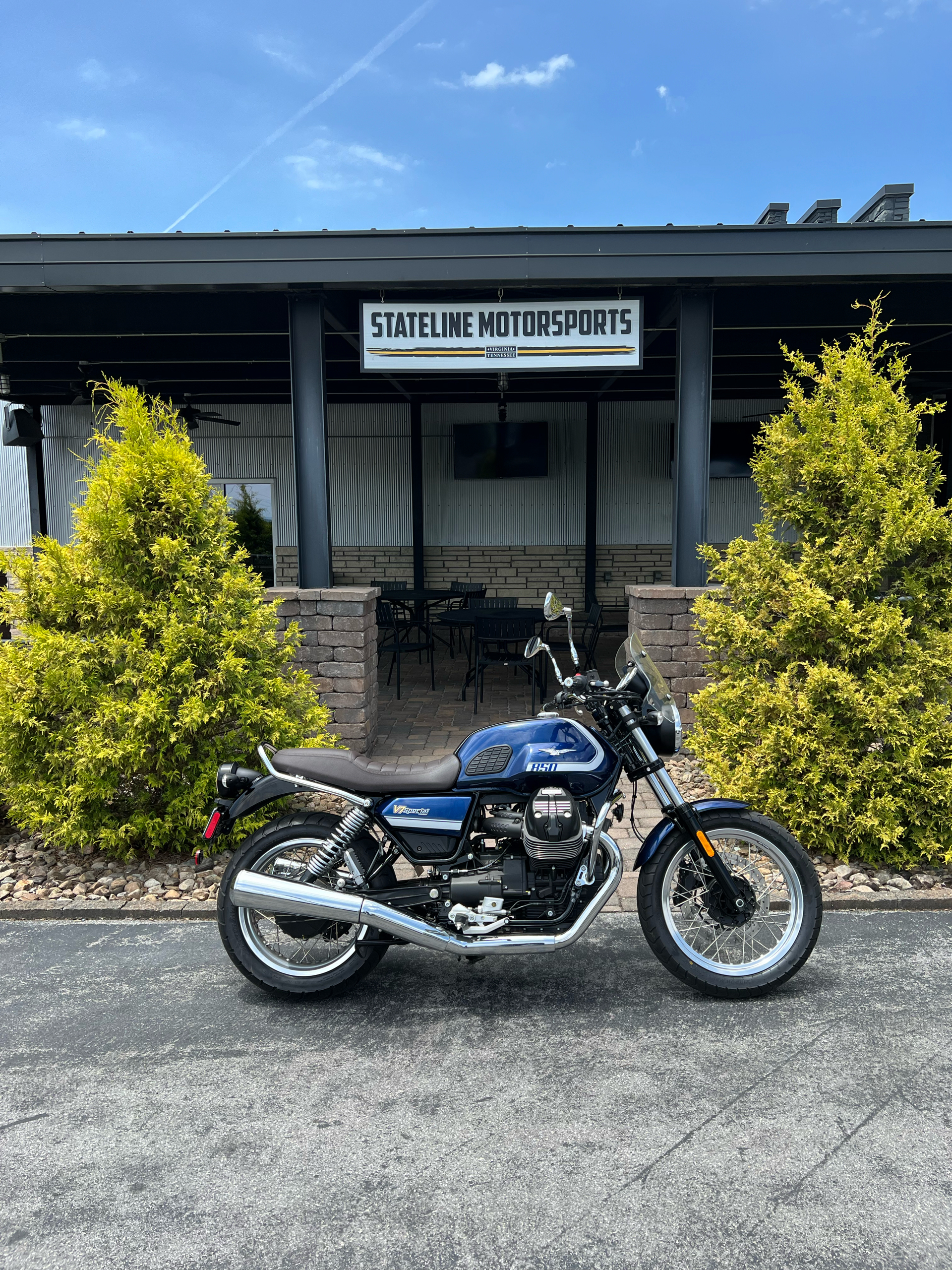 2021 Moto Guzzi V7 Special E5 in Bristol, Virginia - Photo 1