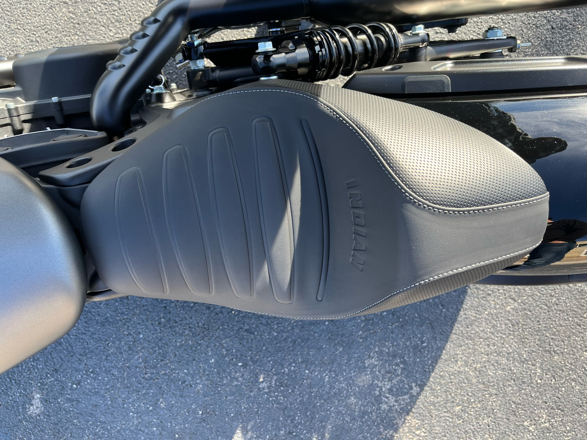 2022 Indian Motorcycle Scout® Rogue Sixty ABS in Bristol, Virginia - Photo 7