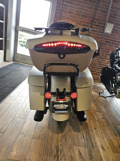 2023 Indian Motorcycle Roadmaster® Dark Horse® in Bristol, Virginia - Photo 4