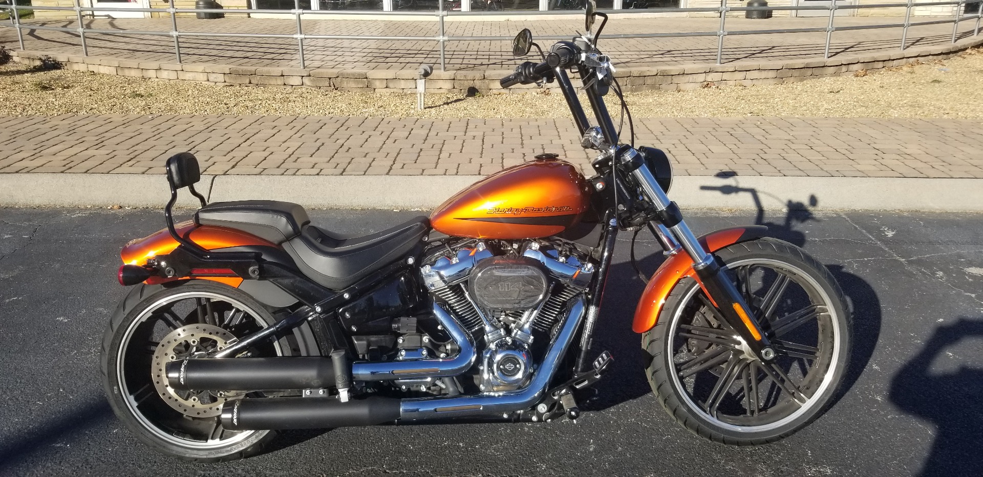 2019 harley breakout exhaust