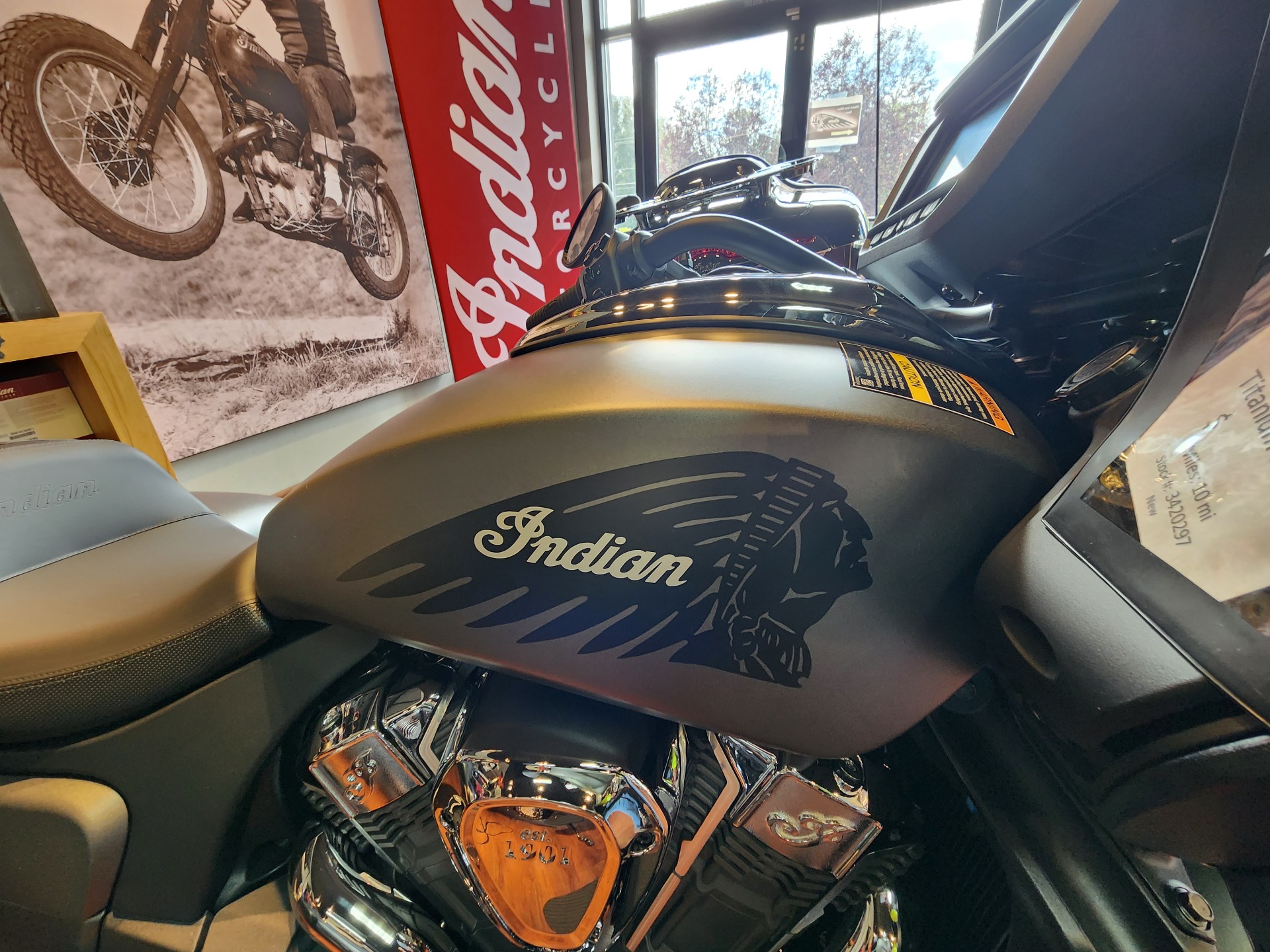 2023 Indian Motorcycle Challenger® in Ferndale, Washington - Photo 5