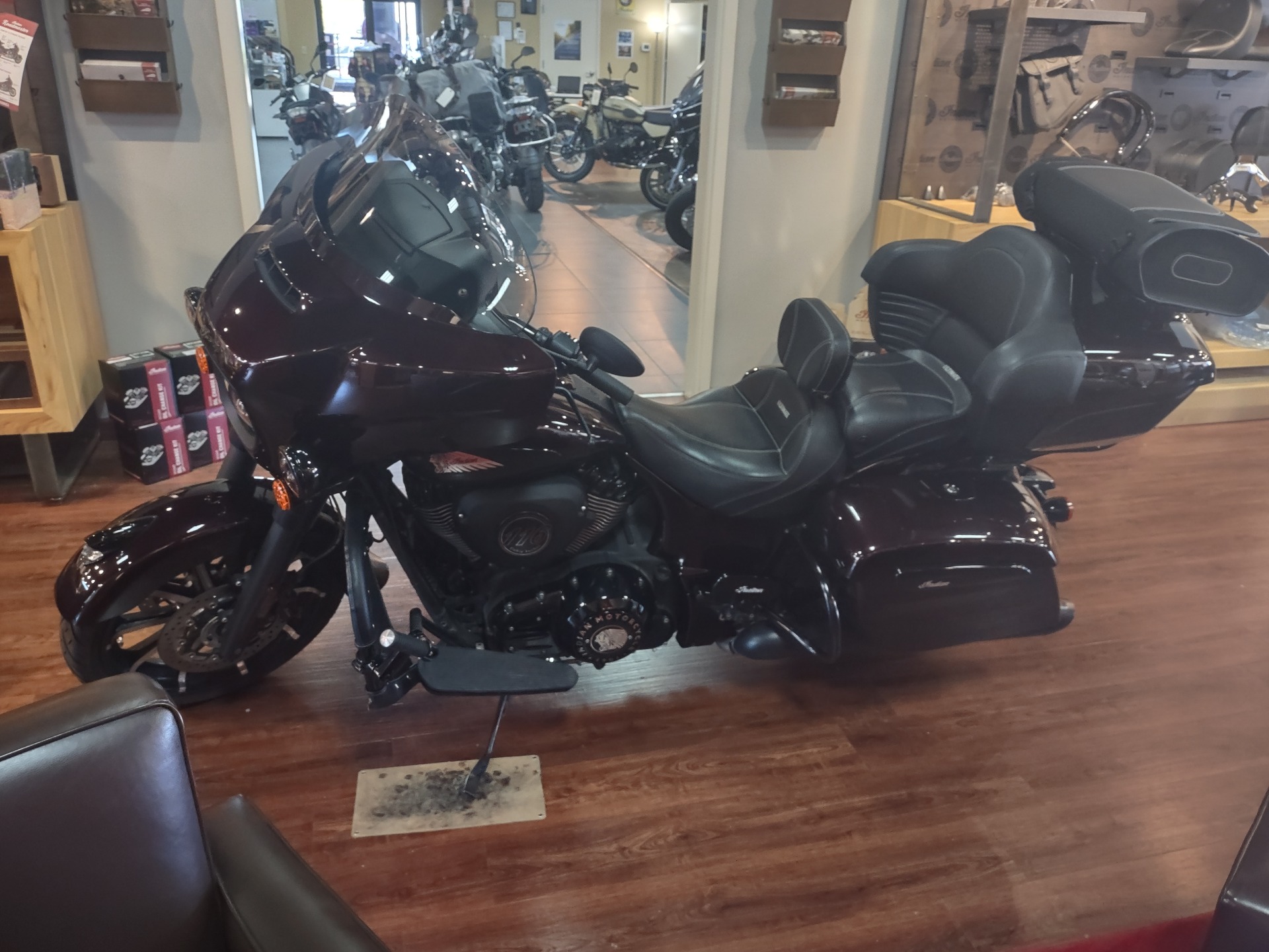 2021 Indian Motorcycle Chieftain® Dark Horse® Icon in Ferndale, Washington - Photo 3