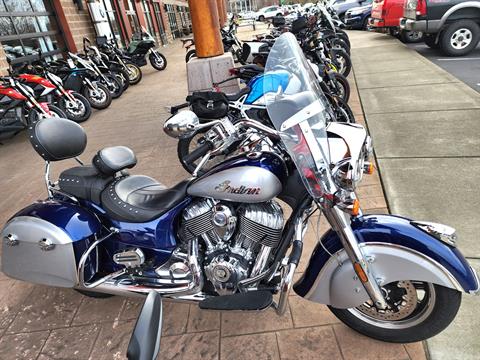 2017 Indian Motorcycle Springfield® in Ferndale, Washington - Photo 3