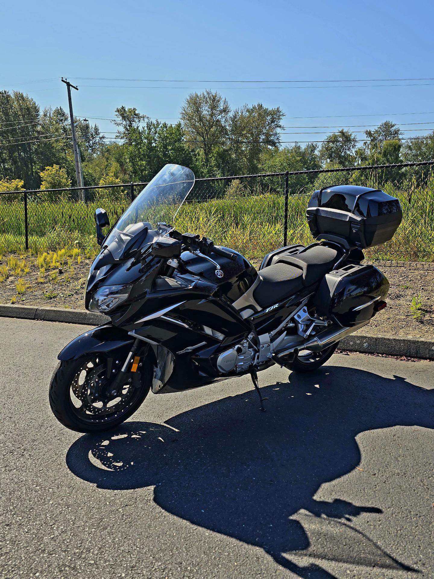 2017 Yamaha FJR1300ES in Ferndale, Washington - Photo 2