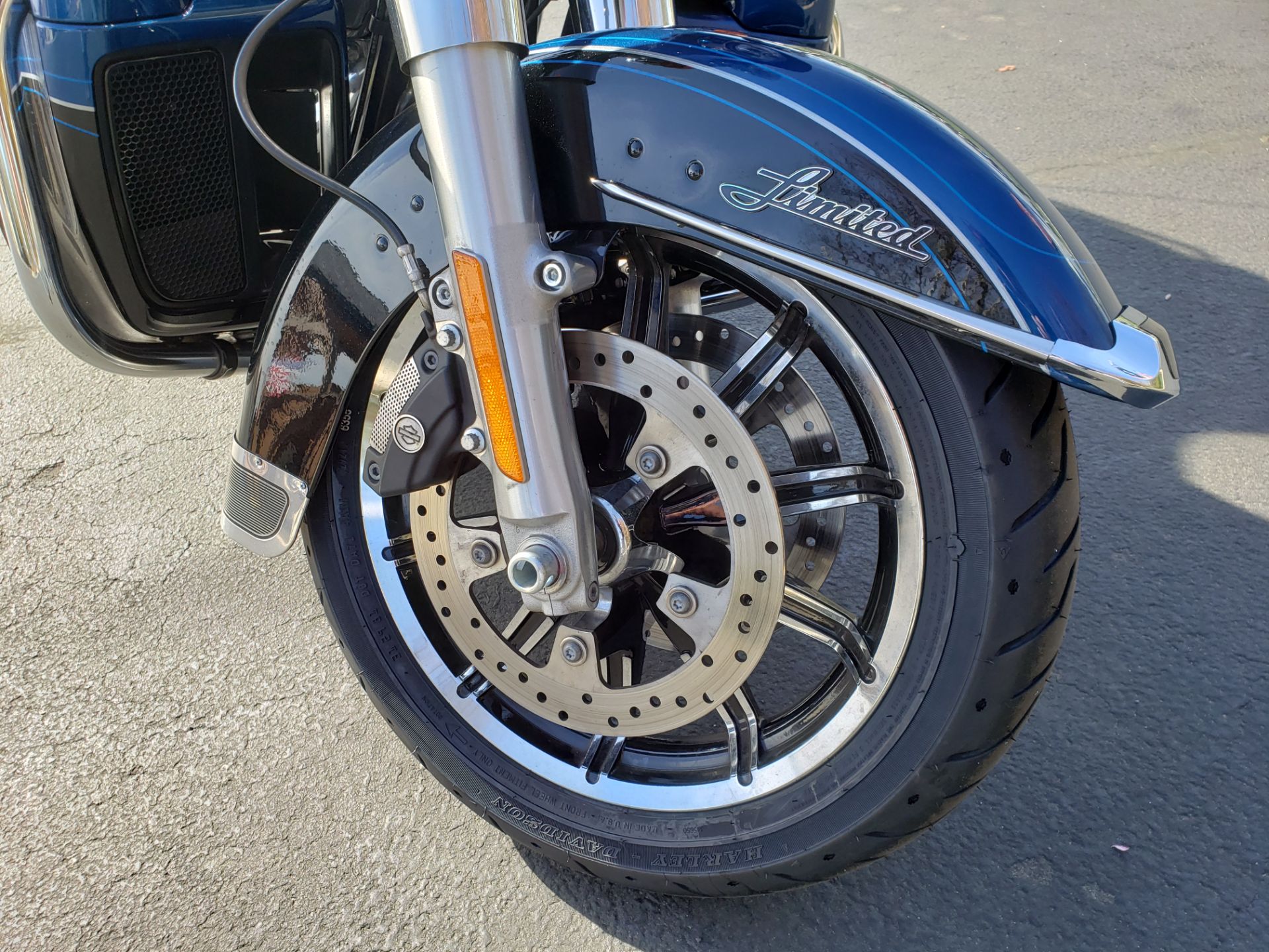 2018 Harley-Davidson 115th Anniversary Ultra Limited in Lynchburg, Virginia - Photo 12