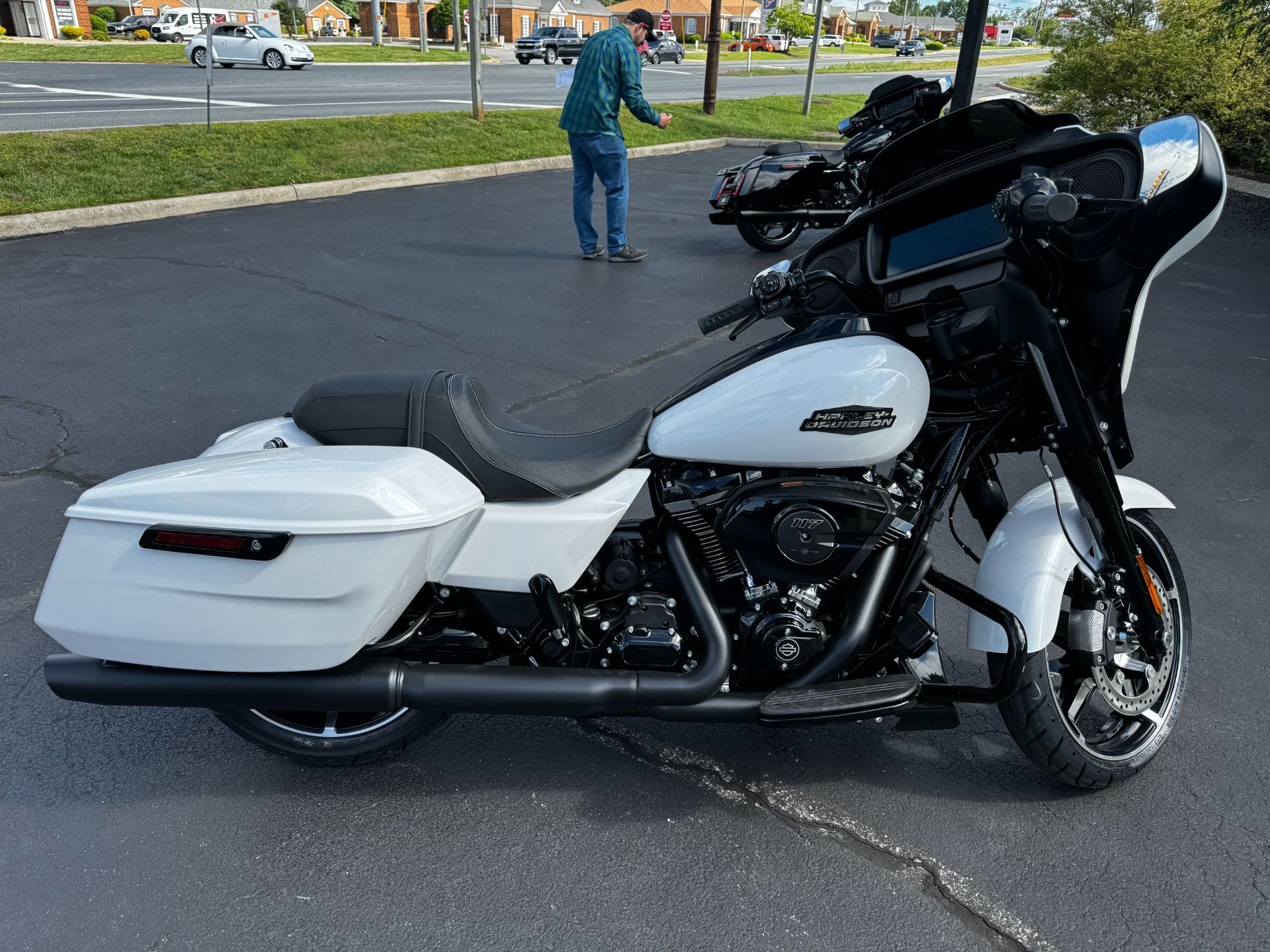 2024 Harley-Davidson Street Glide® in Lynchburg, Virginia - Photo 8