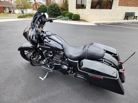2018 Harley-Davidson Street Glide® Special in Lynchburg, Virginia - Photo 8
