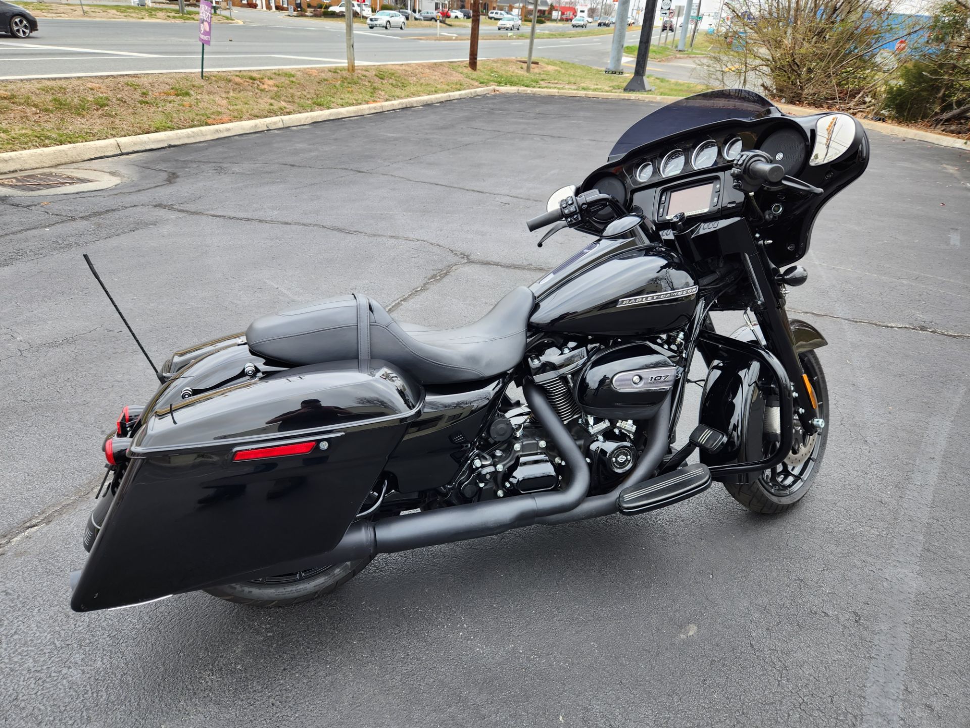 2018 Harley-Davidson Street Glide® Special in Lynchburg, Virginia - Photo 14