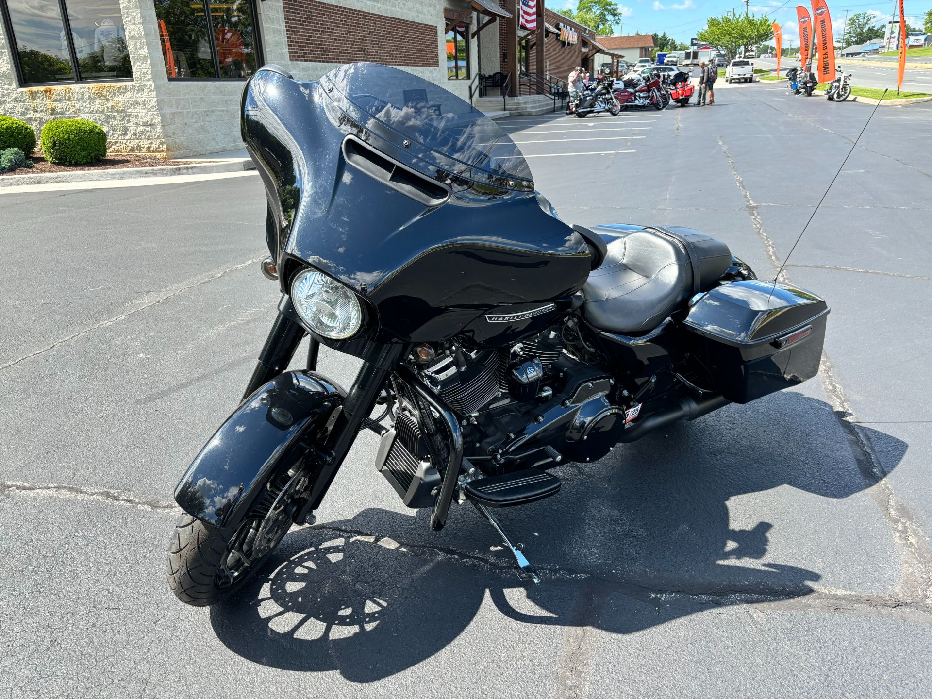 2018 Harley-Davidson Street Glide® Special in Lynchburg, Virginia - Photo 3