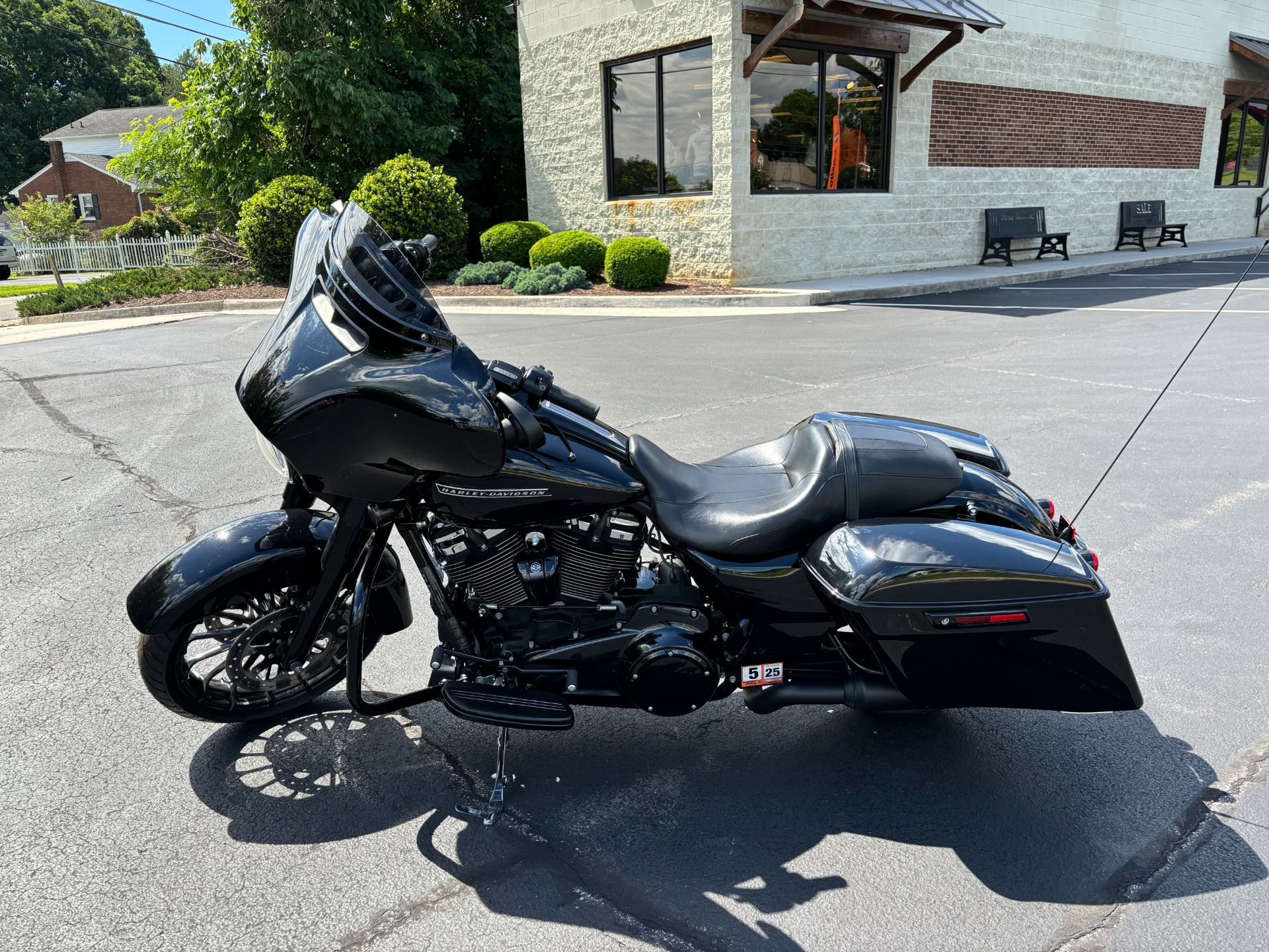 2018 Harley-Davidson Street Glide® Special in Lynchburg, Virginia - Photo 4