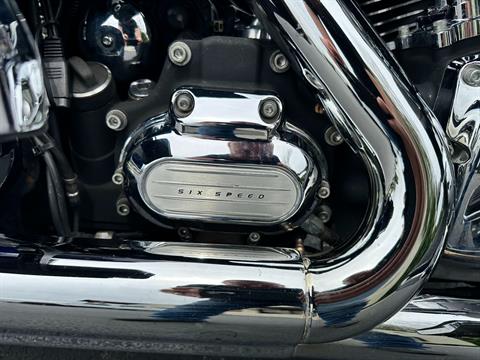 2012 Harley-Davidson Road Glide® Ultra in Lynchburg, Virginia - Photo 38