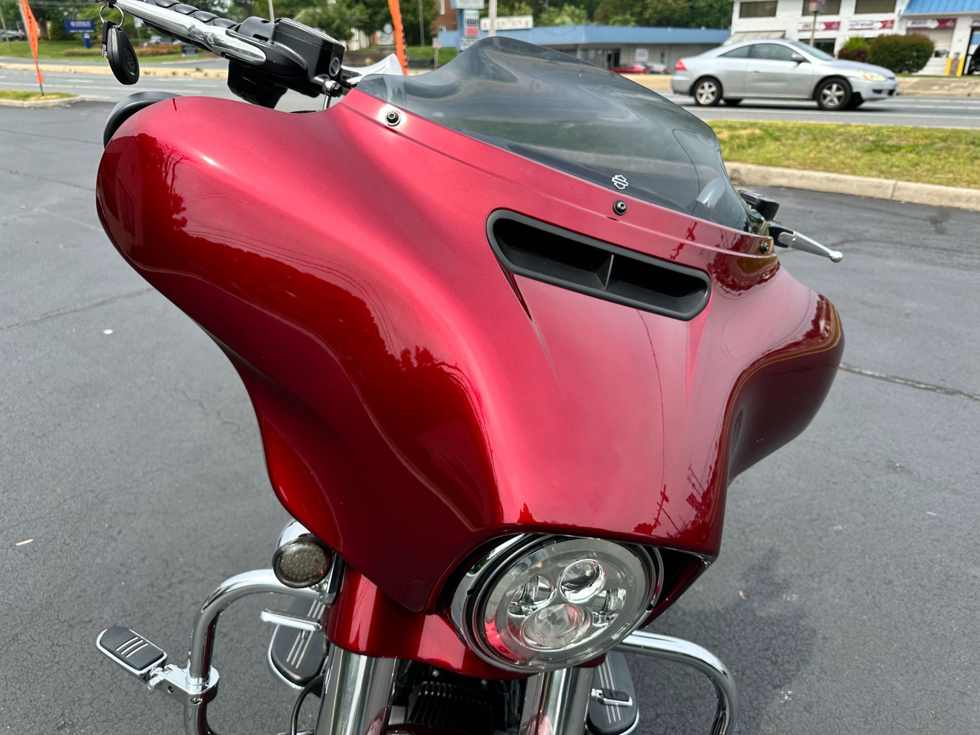 2017 Harley-Davidson Street Glide® Special in Lynchburg, Virginia - Photo 12