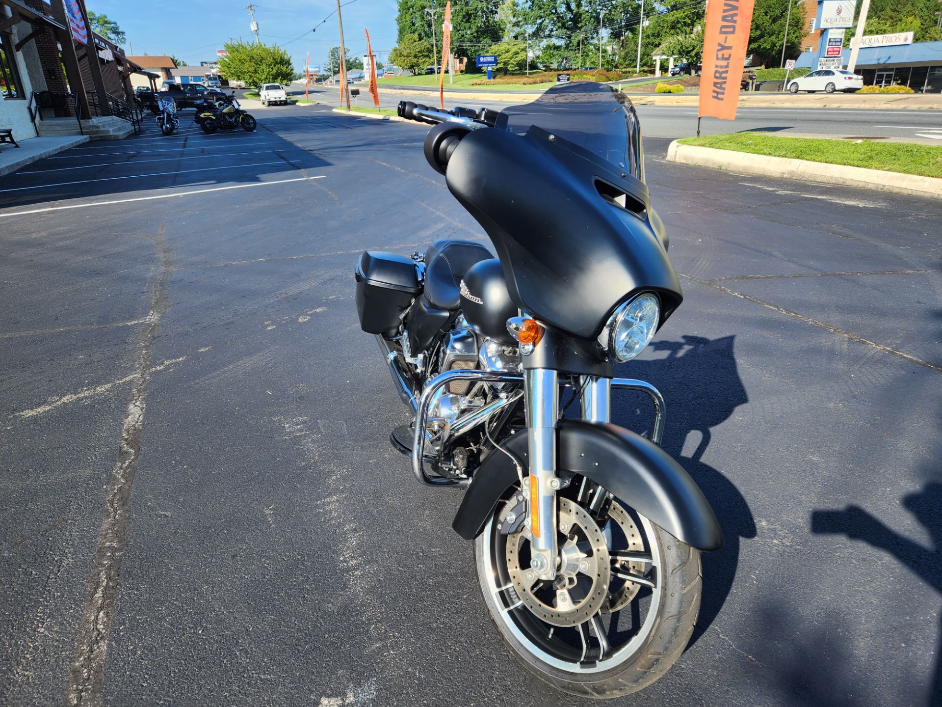 2017 Harley-Davidson Street Glide® Special in Lynchburg, Virginia - Photo 3