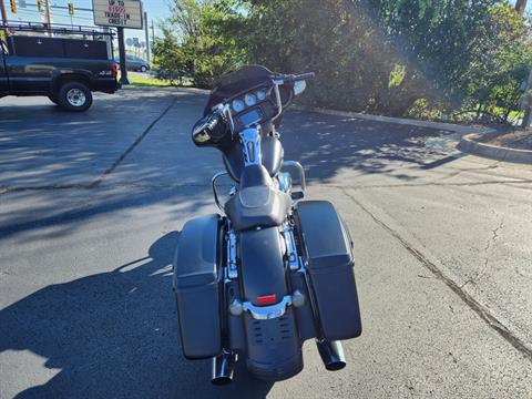 2017 Harley-Davidson Street Glide® Special in Lynchburg, Virginia - Photo 11