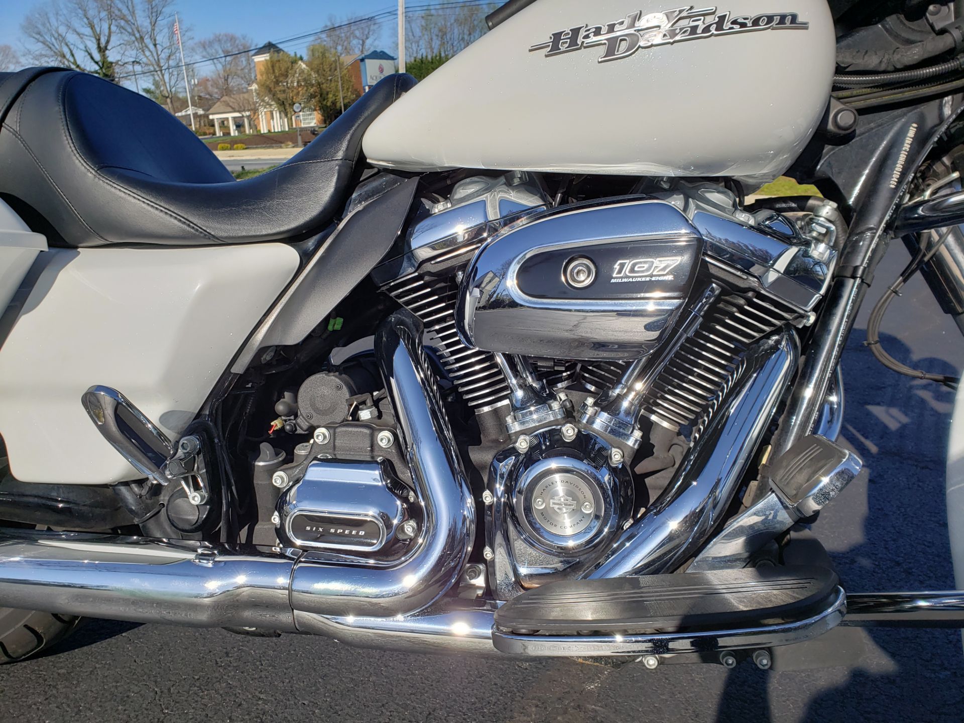 2017 Harley-Davidson Street Glide® Special in Lynchburg, Virginia - Photo 16