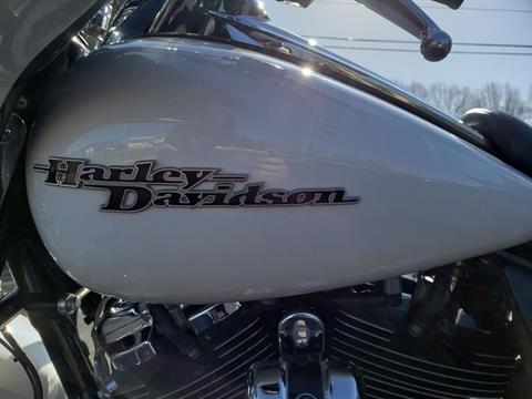 2017 Harley-Davidson Street Glide® Special in Lynchburg, Virginia - Photo 21