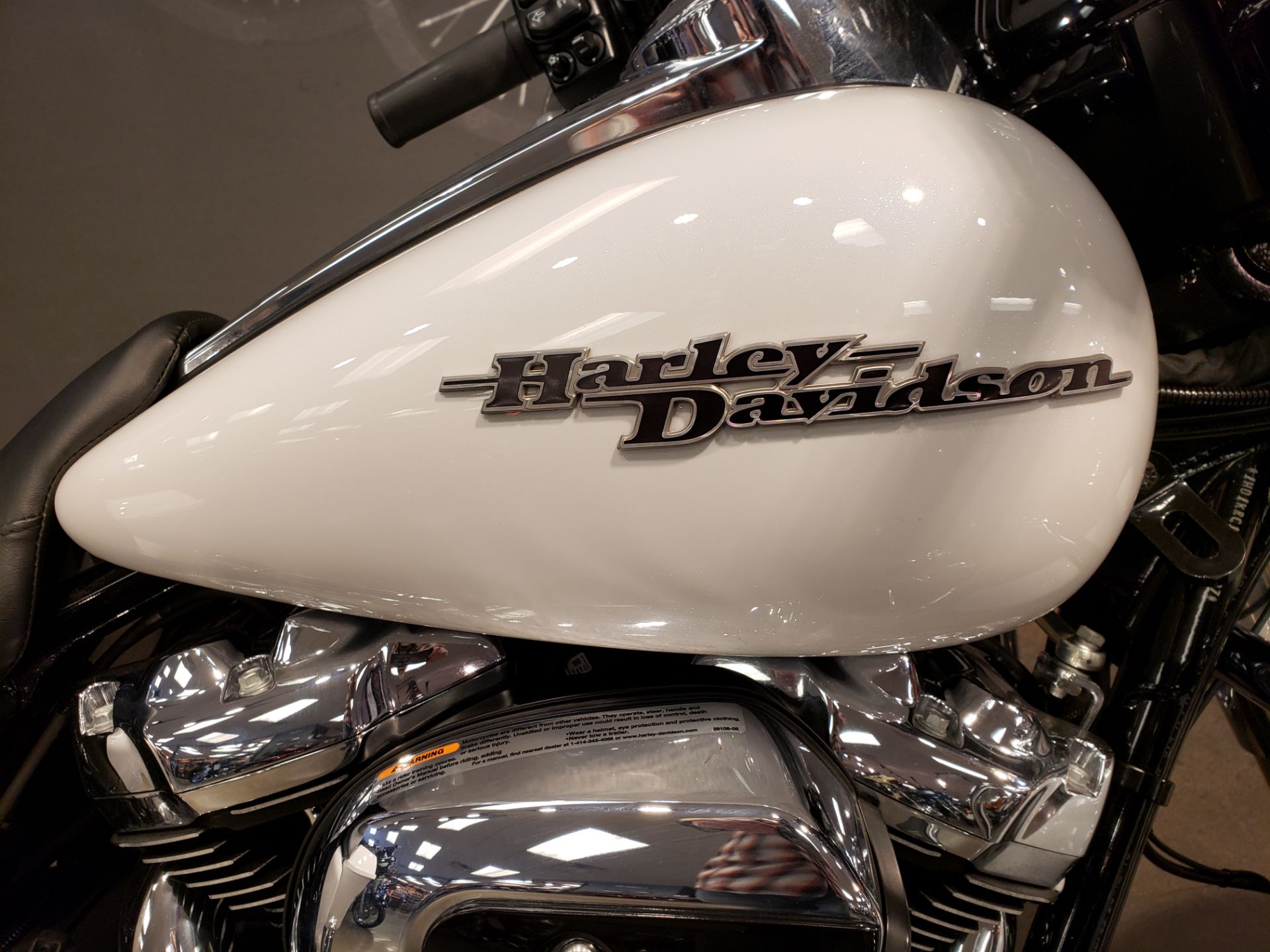 2017 Harley-Davidson Street Glide® Special in Lynchburg, Virginia - Photo 7