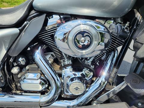 2011 Harley-Davidson Road Glide® Ultra in Lynchburg, Virginia - Photo 28