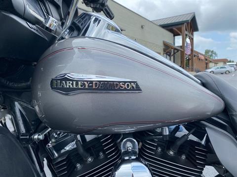 2016 Harley-Davidson Tri Glide® Ultra in Lynchburg, Virginia - Photo 24