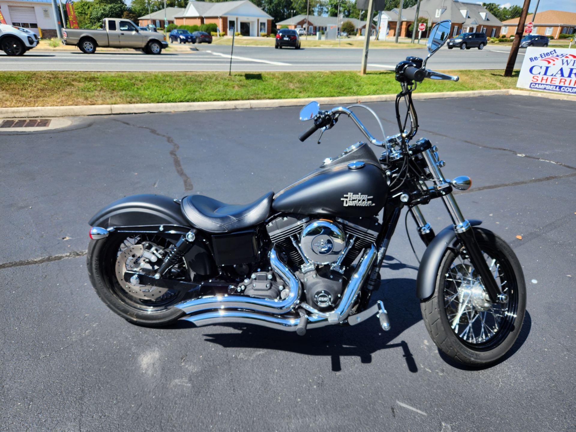 2015 Harley-Davidson Street Bob® in Lynchburg, Virginia - Photo 12