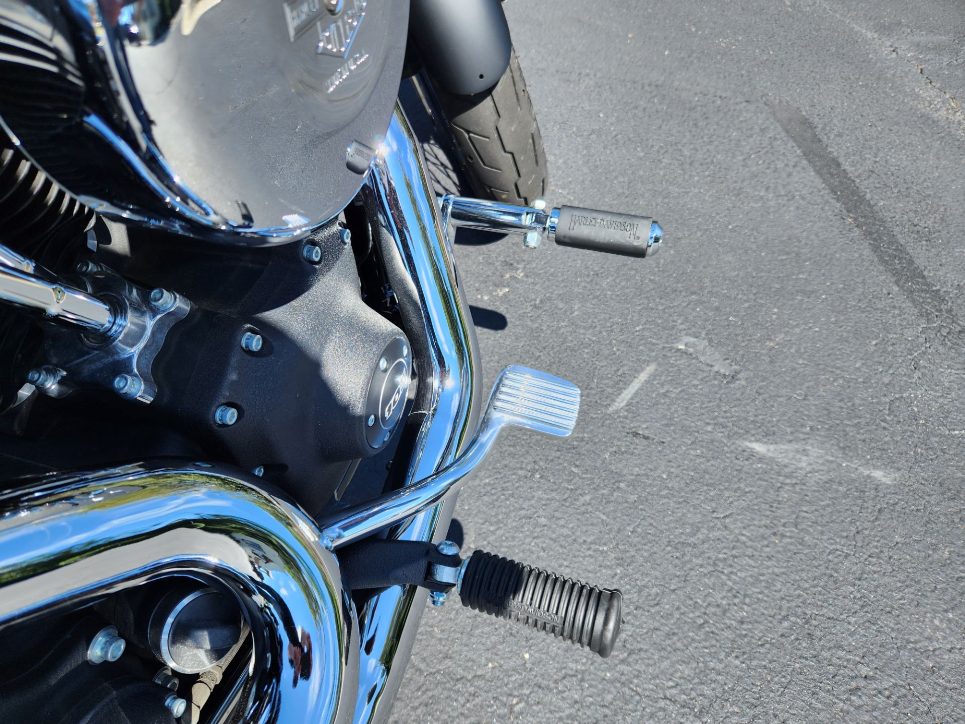 2015 Harley-Davidson Street Bob® in Lynchburg, Virginia - Photo 25