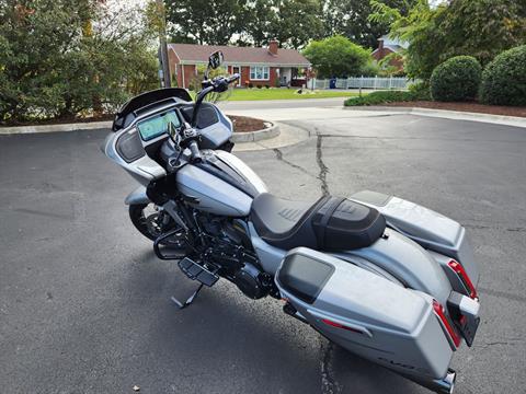 2023 Harley-Davidson CVO™ Road Glide® in Lynchburg, Virginia - Photo 7