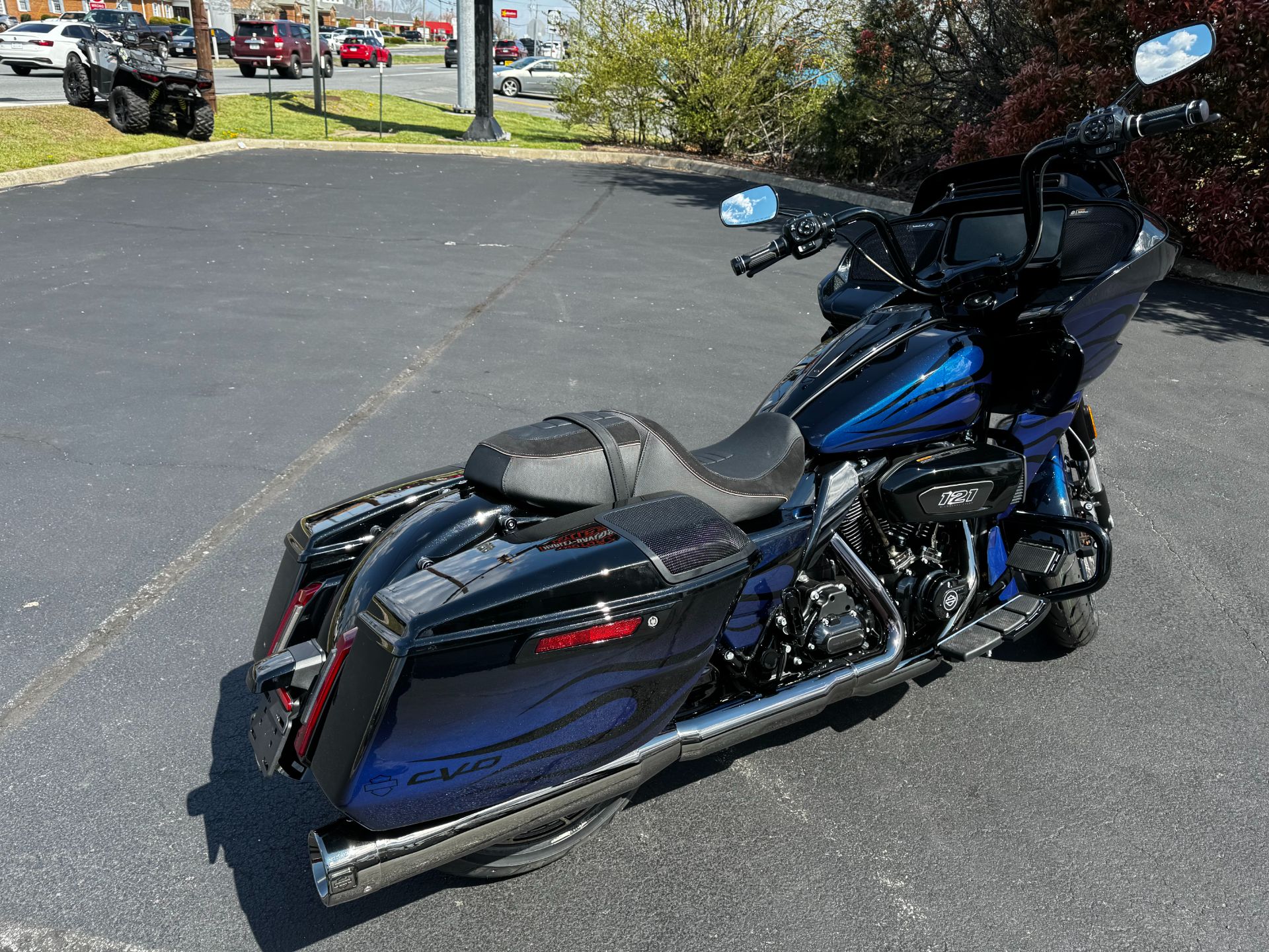 2023 Harley-Davidson CVO™ Road Glide® in Lynchburg, Virginia - Photo 7