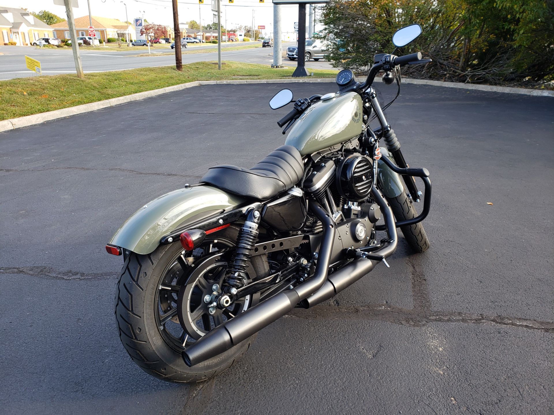 2021 Harley-Davidson Iron 883™ in Lynchburg, Virginia - Photo 10