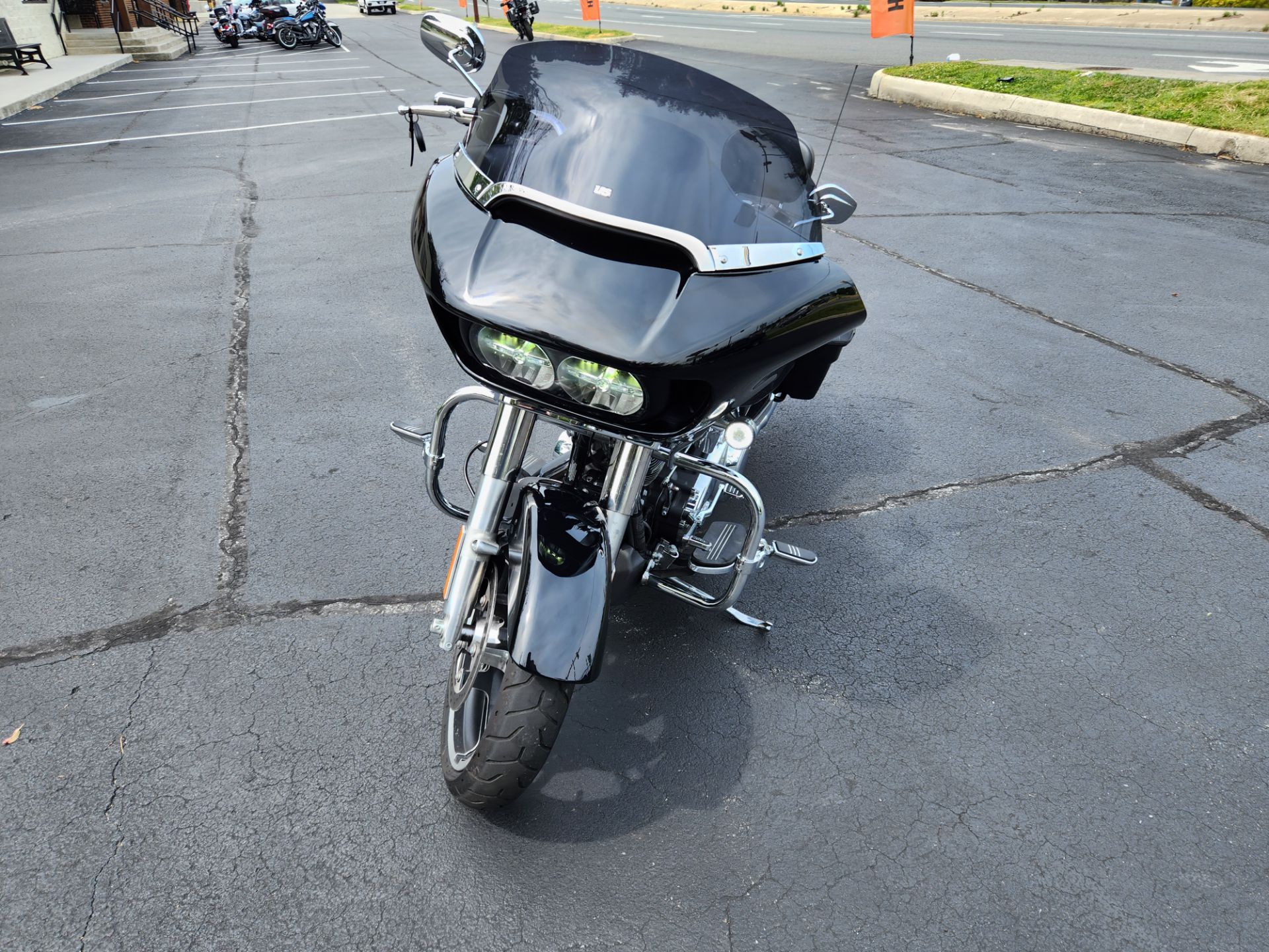 2019 Harley-Davidson Road Glide® in Lynchburg, Virginia - Photo 4