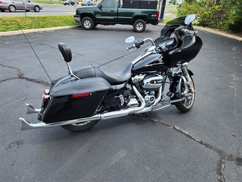 2019 Harley-Davidson Road Glide® in Lynchburg, Virginia - Photo 14