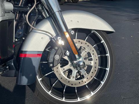 2019 Harley-Davidson CVO™ Street Glide® in Lynchburg, Virginia - Photo 10