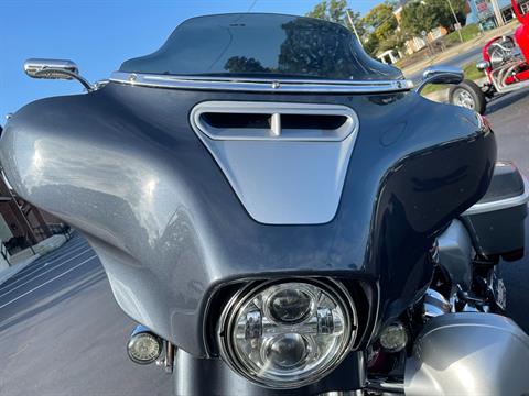 2019 Harley-Davidson CVO™ Street Glide® in Lynchburg, Virginia - Photo 11