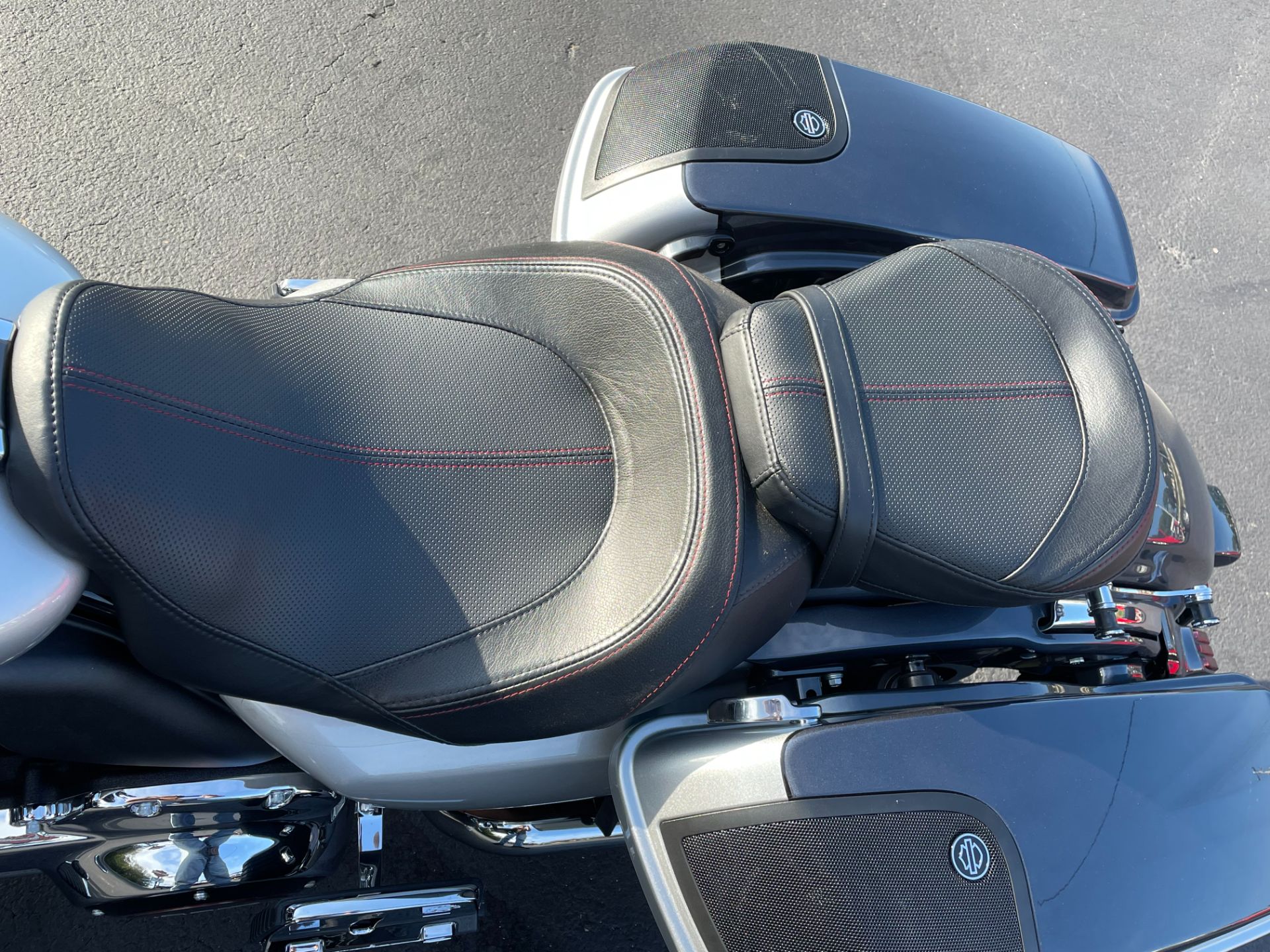 2019 Harley-Davidson CVO™ Street Glide® in Lynchburg, Virginia - Photo 18