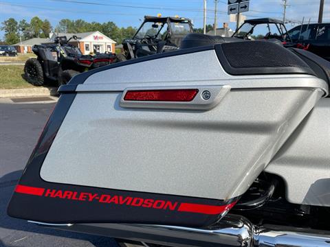 2019 Harley-Davidson CVO™ Street Glide® in Lynchburg, Virginia - Photo 27