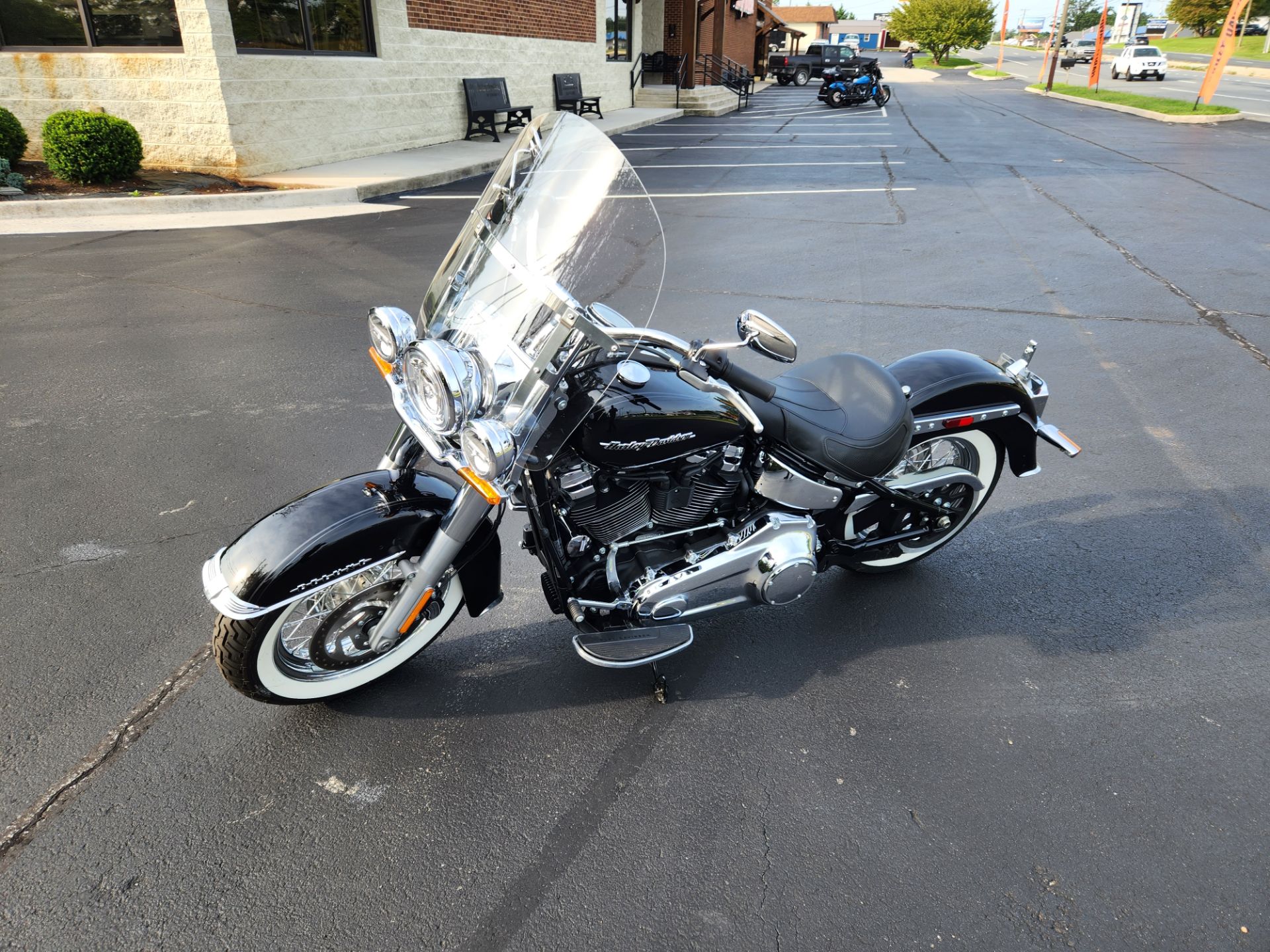 2020 Harley-Davidson Deluxe in Lynchburg, Virginia - Photo 5