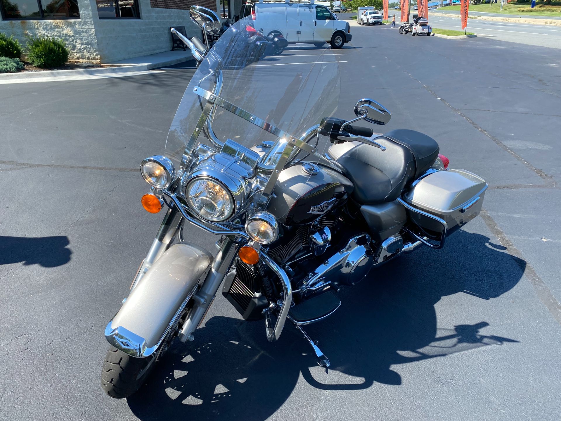 2018 Harley-Davidson Road King® in Lynchburg, Virginia - Photo 4