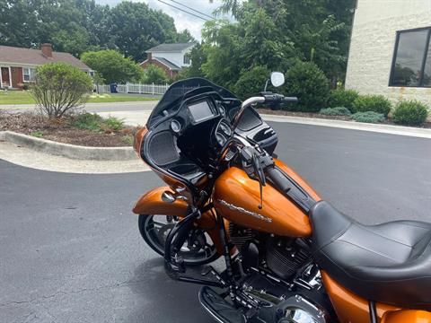 2015 Harley-Davidson Road Glide® Special in Lynchburg, Virginia - Photo 4