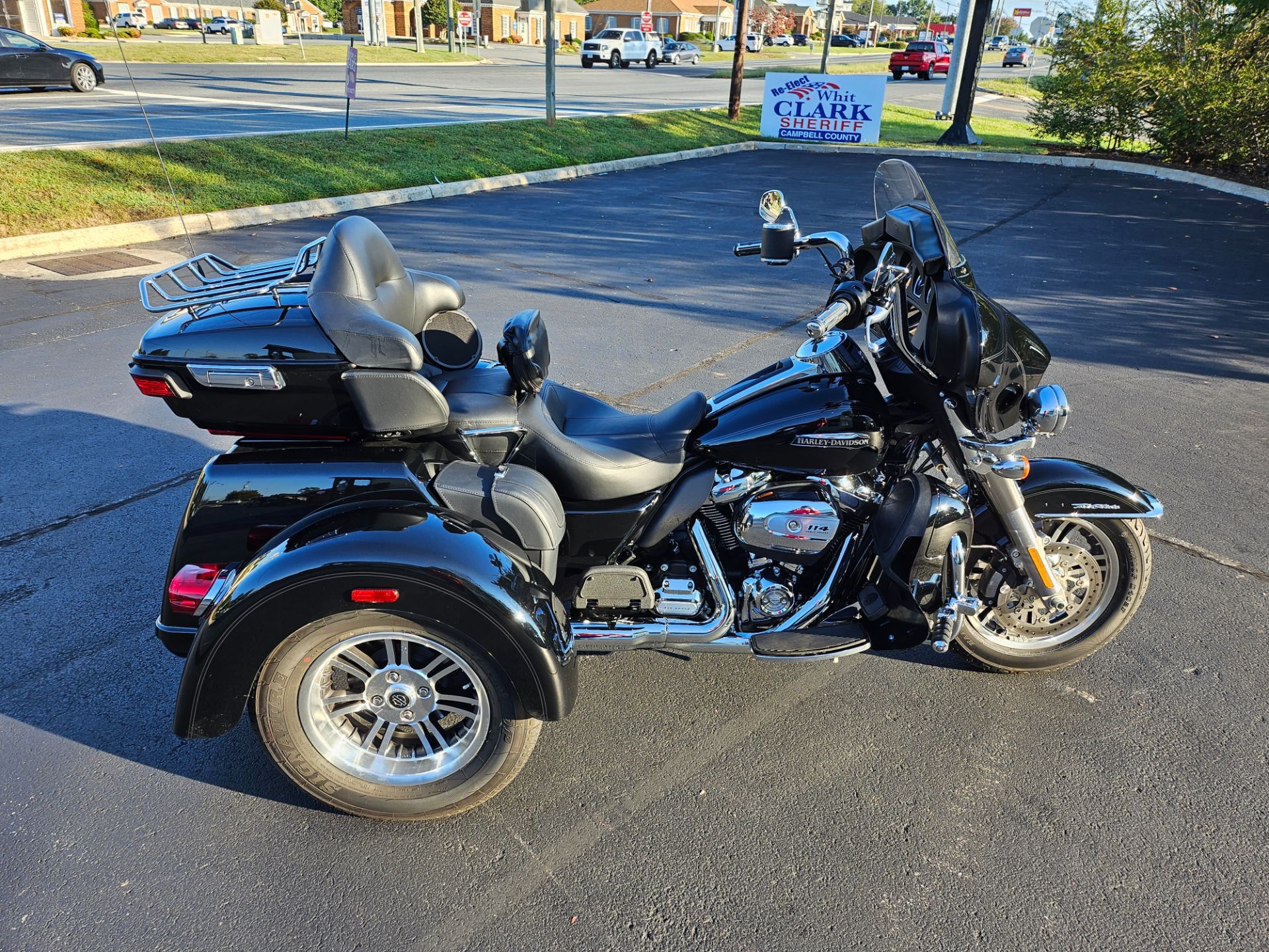 2021 Harley-Davidson Tri Glide® Ultra in Lynchburg, Virginia - Photo 8