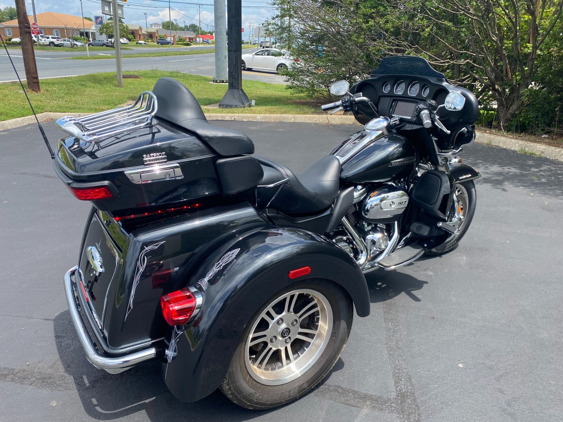 2018 Harley-Davidson Tri Glide® Ultra in Lynchburg, Virginia - Photo 13