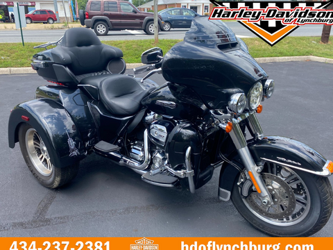 2018 Harley-Davidson Tri Glide® Ultra in Lynchburg, Virginia - Photo 1