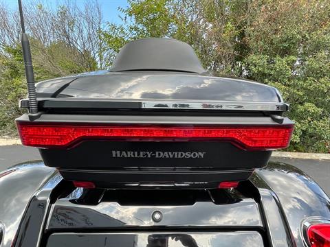2017 Harley-Davidson Tri Glide® Ultra in Lynchburg, Virginia - Photo 16