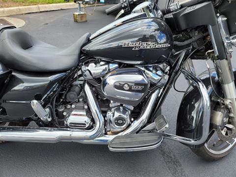 2018 Harley-Davidson Street Glide® in Lynchburg, Virginia - Photo 25