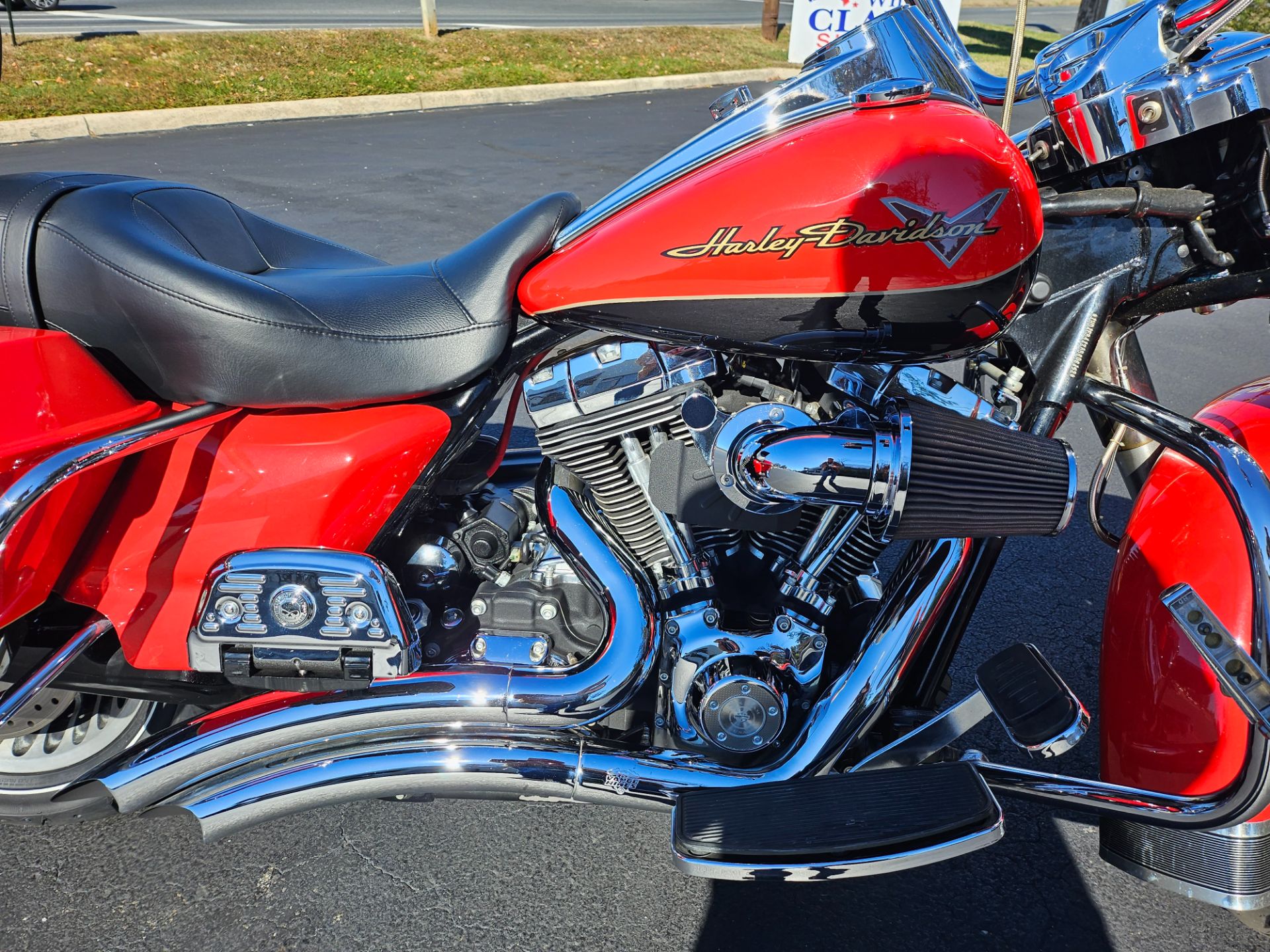 2010 Harley-Davidson Road King® in Lynchburg, Virginia - Photo 25