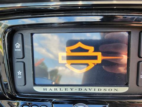 2016 Harley-Davidson Street Glide® Special in Lynchburg, Virginia - Photo 19