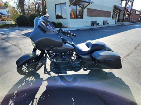 2019 Harley-Davidson Street Glide® Special in Lynchburg, Virginia - Photo 6
