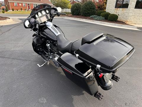 2017 Harley-Davidson Street Glide® Special in Lynchburg, Virginia - Photo 5